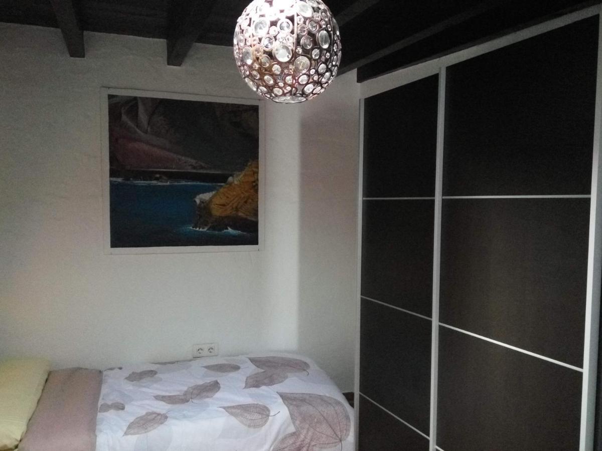 Aloelux !! - Private With Pool , Jacuzzi, Cinema, Massage ,wonderful View, Art Desing Holiday home