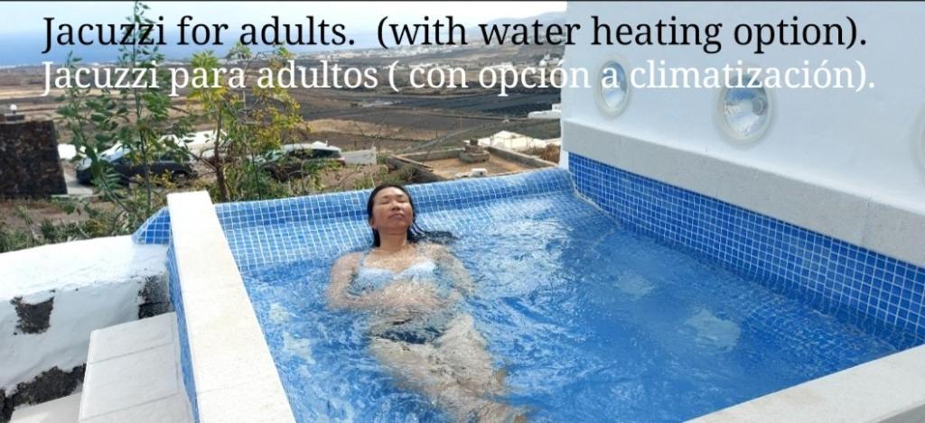 Aloelux !! - Private With Pool , Jacuzzi, Cinema, Massage ,wonderful View, Art Desing Tias