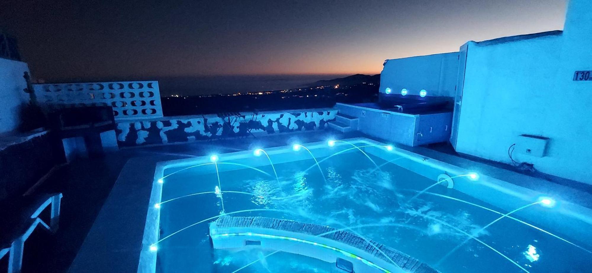 Holiday home Aloelux !! - Private With Pool , Jacuzzi, Cinema, Massage ,wonderful View, Art Desing Tias