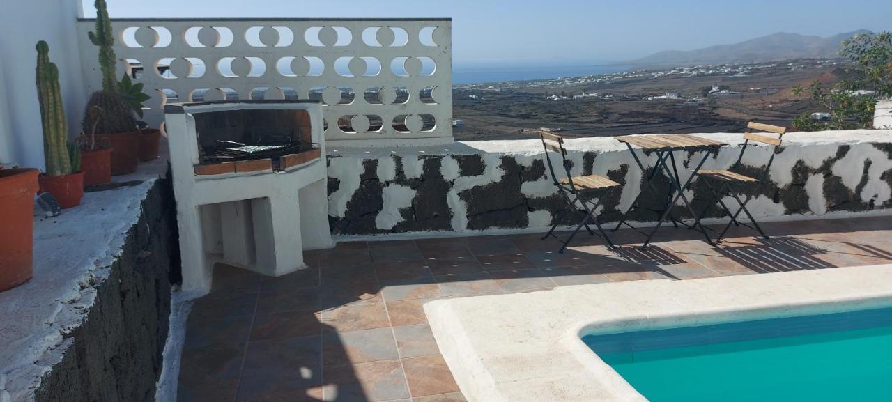 Hébergement de vacances Aloelux !! - Private With Pool , Jacuzzi, Cinema, Massage ,wonderful View, Art Desing